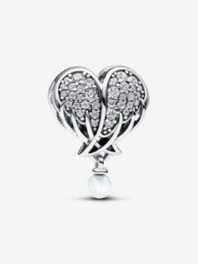 Sparkling Angel Wings & Heart Charm